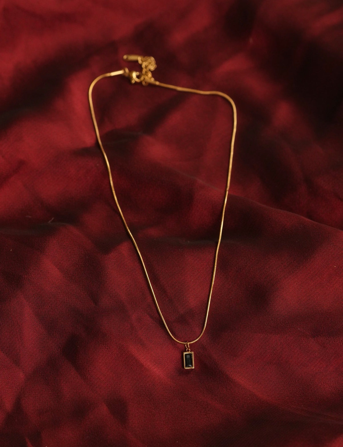 Black Recto Pendant