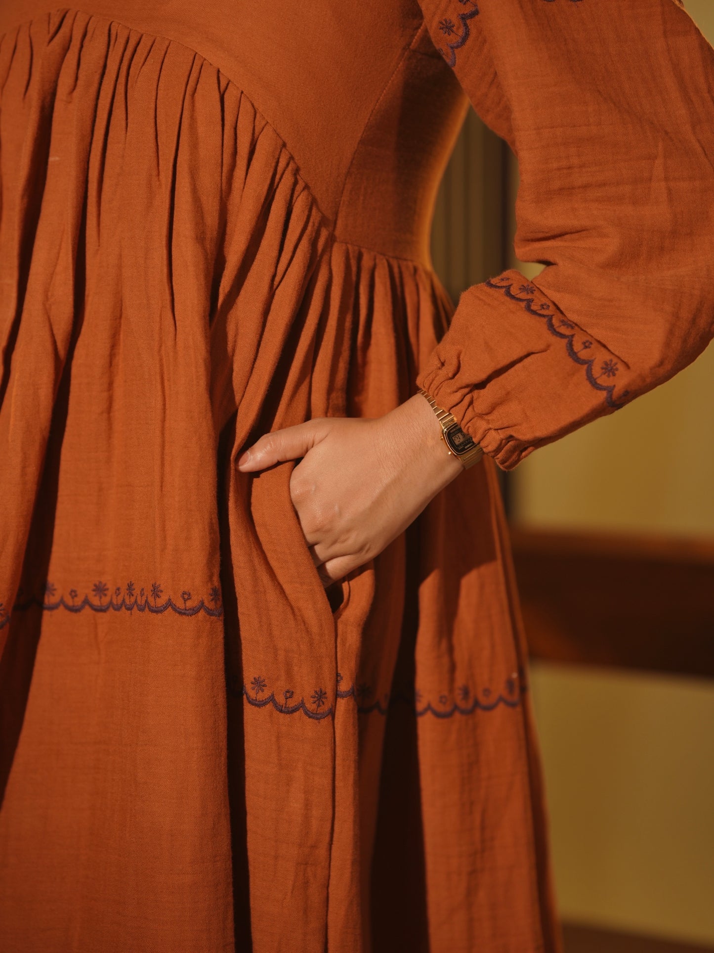 Brick Tone V-neck Full-Length Dress