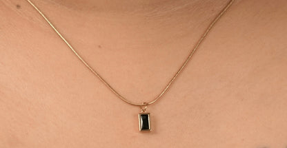Black Recto Pendant