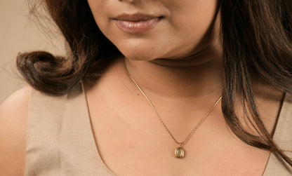 Cat Eye Pendant