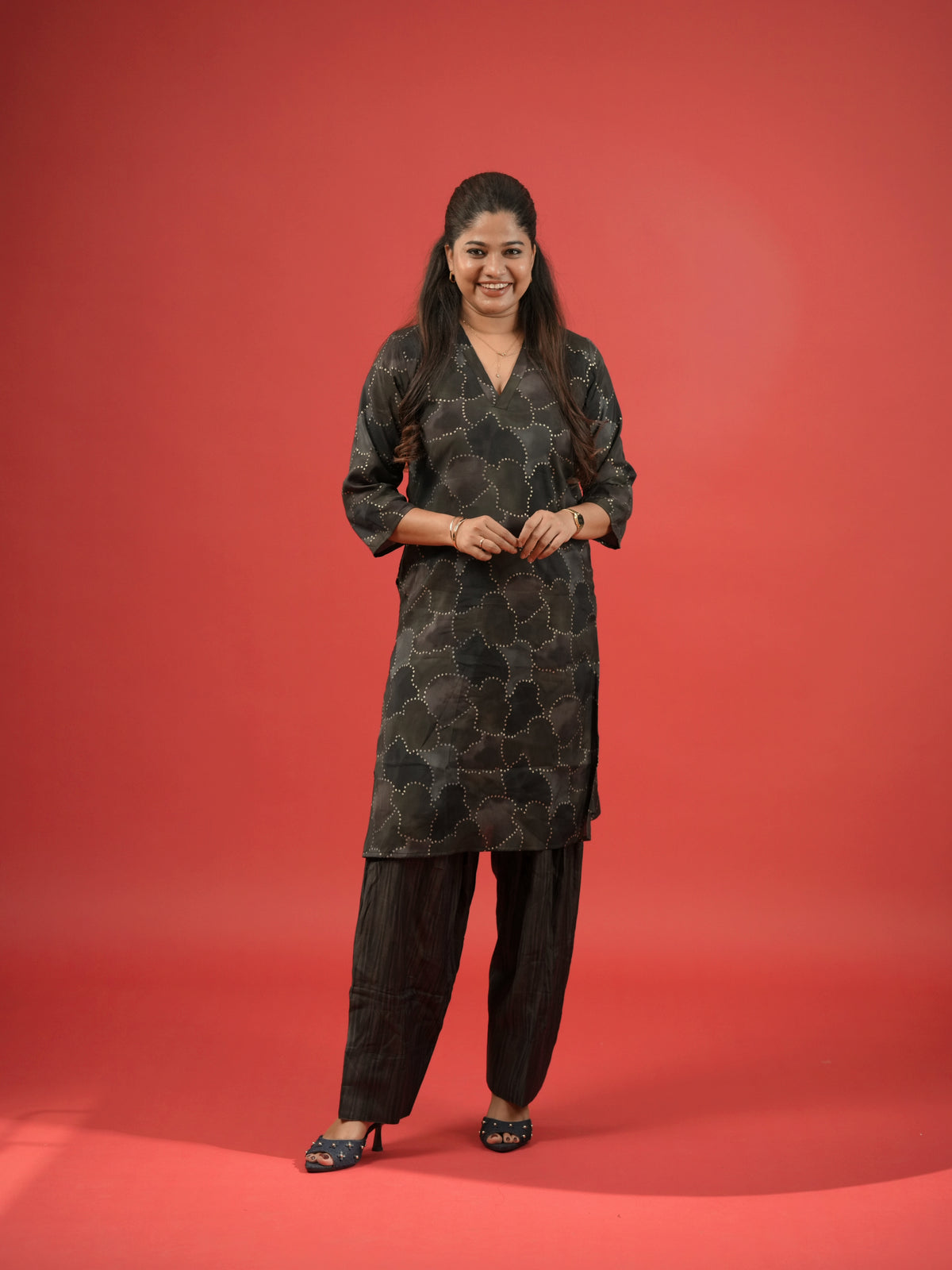 Multi coloured V neck Coord Kurta Set