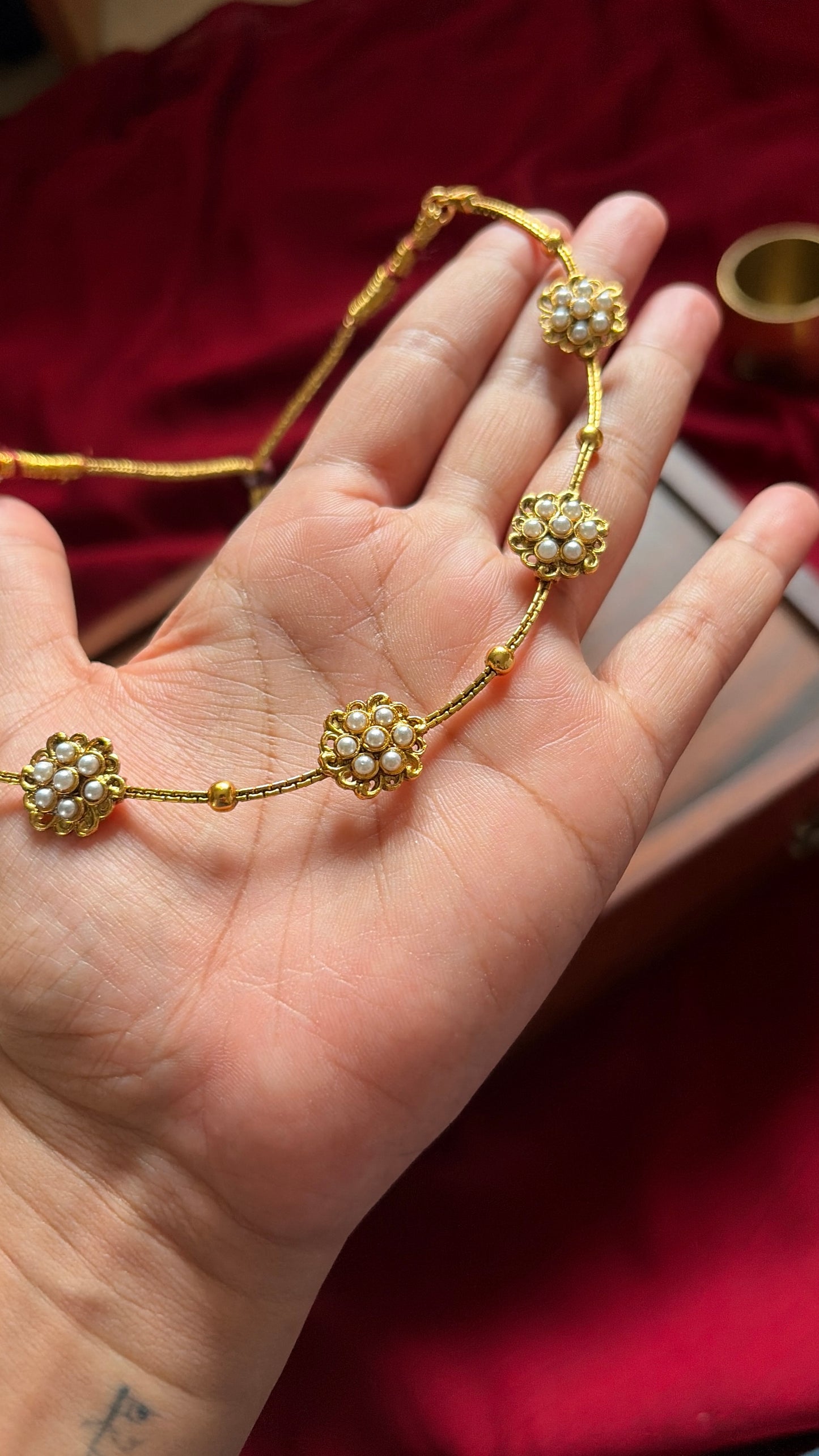 Traditional Floral Choker