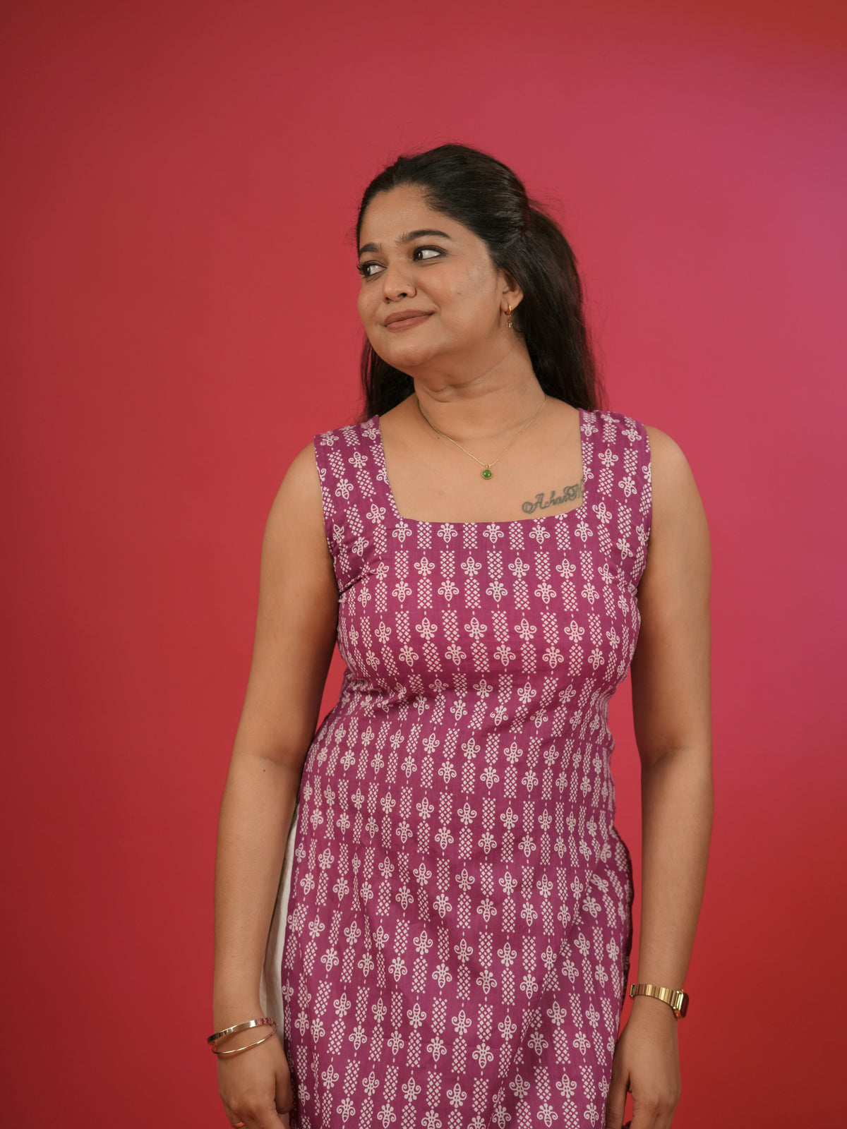 Pink sleeveless long kurti