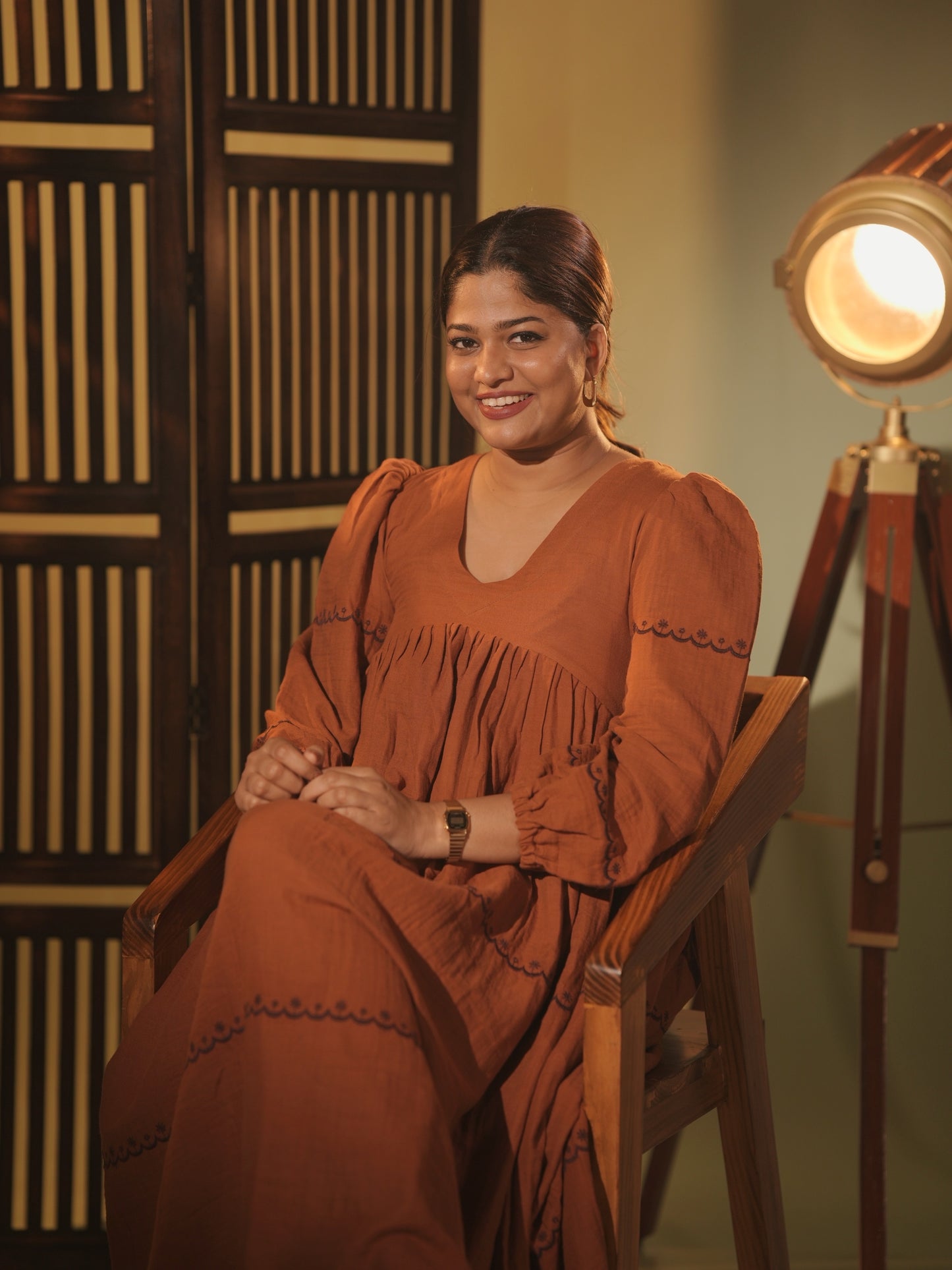 Brick Tone V-neck Full-Length Dress